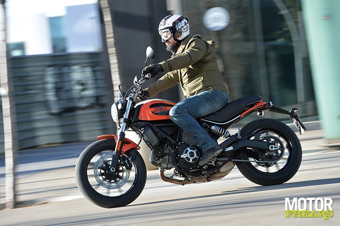 Ducati Scrambler Sixty2