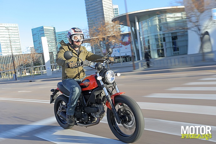 Ducati Scrambler Sixty2