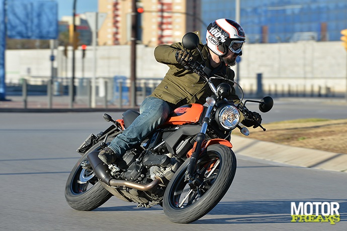 Ducati Scrambler Sixty2