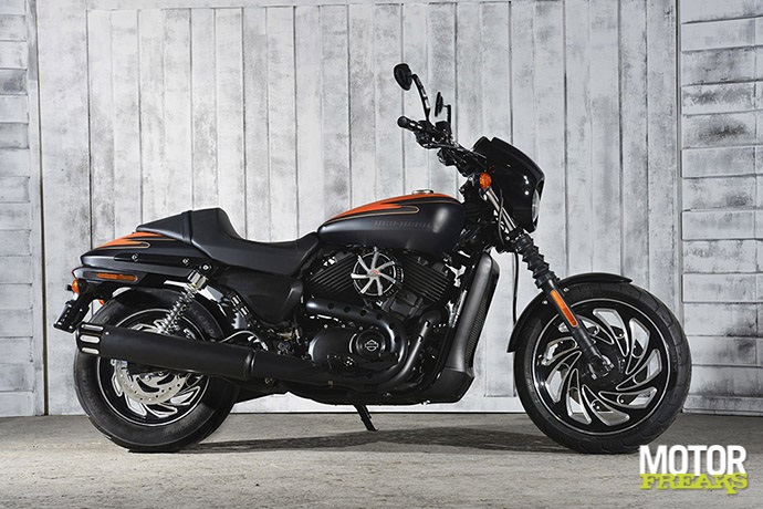 Harley-Davidson Street_750_Customized_03