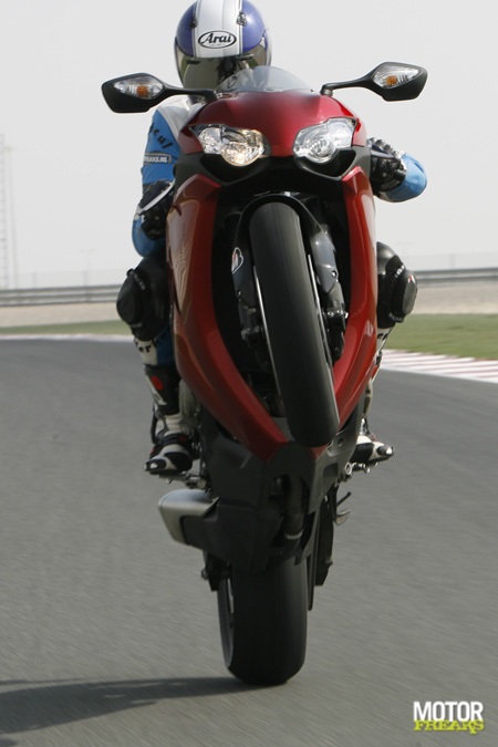 Honda_CBR1000RR_08_actie_074.jpg