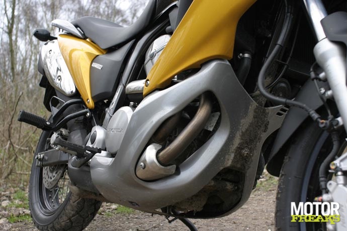 Honda Transalp XL700V