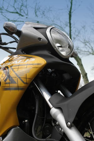 Honda Transalp XL700V