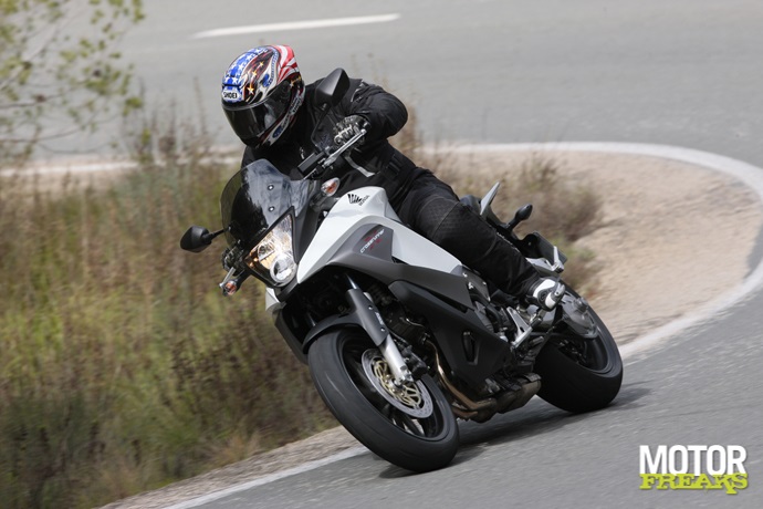 Honda Crossrunner 2011
