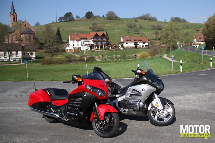 Honda Gold Wing GL1800 vs F6B