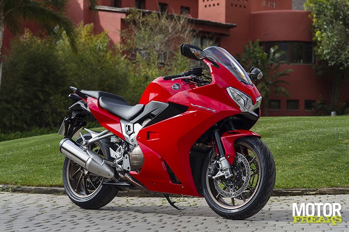 Honda 2014 VFR800