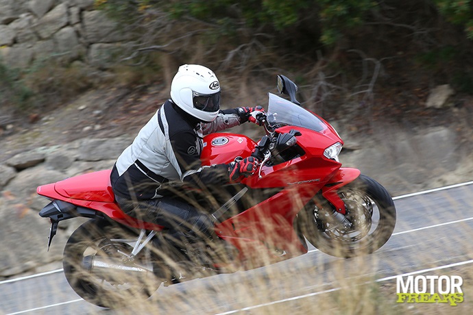 Honda 2014 VFR800