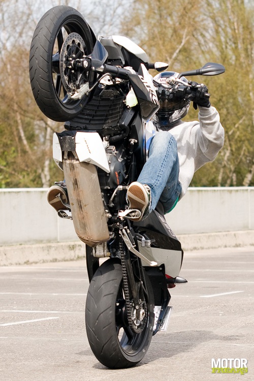 KTM_Duke_690_DSC4772.jpg