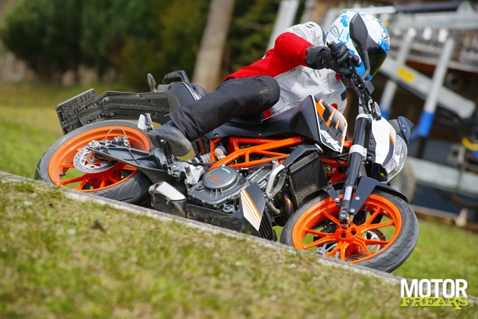 KTM 390 Duke