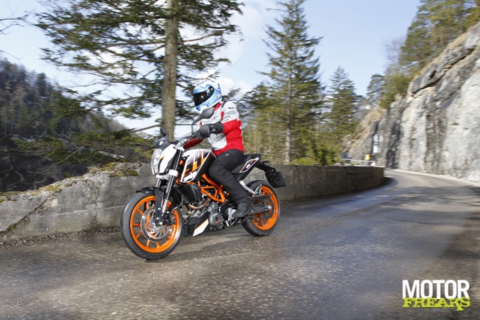 KTM 390 Duke