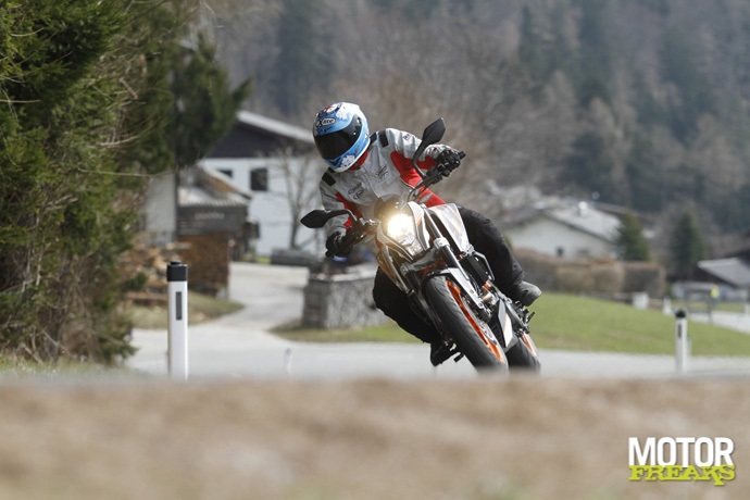 KTM 390 Duke