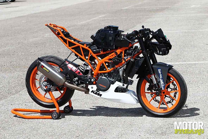 KTM 2014 RC390 cupracer