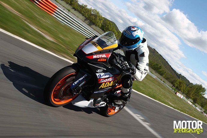 KTM 2014 RC390 cupracer