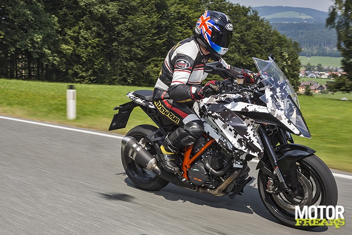 KTM 1290 Super Duke GT