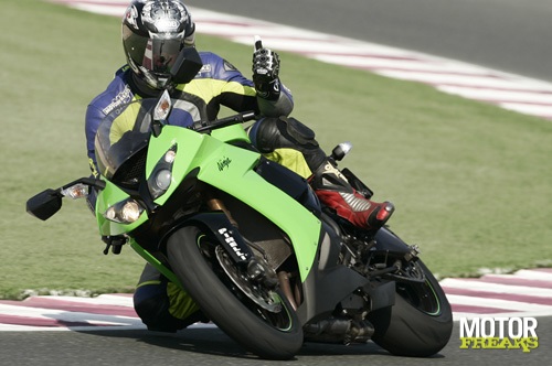 ZX-10R_actie_Z9M6072.jpg