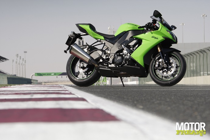 ZX-10R_static_P3_9532.jpg