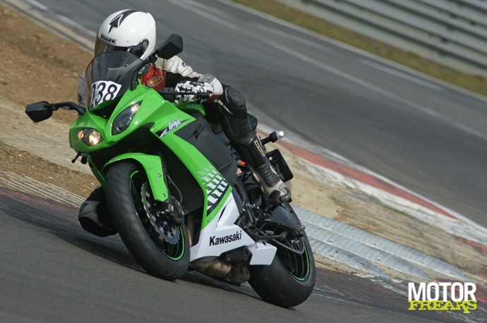 ZX10R0104.jpg