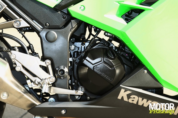 Kawasaki Ninja300 2013