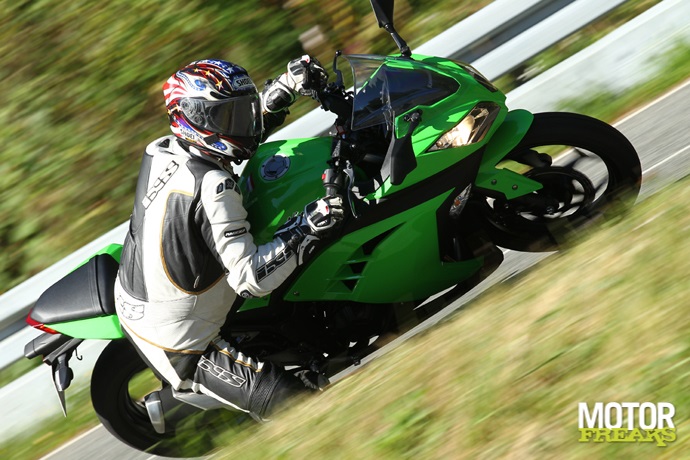 Kawasaki Ninja300 2013