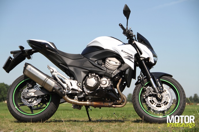 Kawasaki Z800e 2013