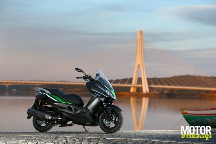 Kawasaki J300 2014