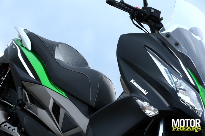 Kawasaki J300 2014