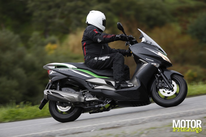 Kawasaki J300 2014