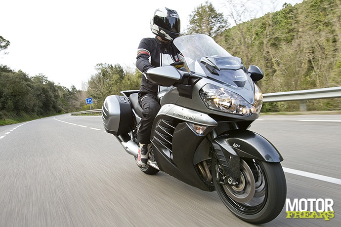 Kawasaki 2015 1400 GTR