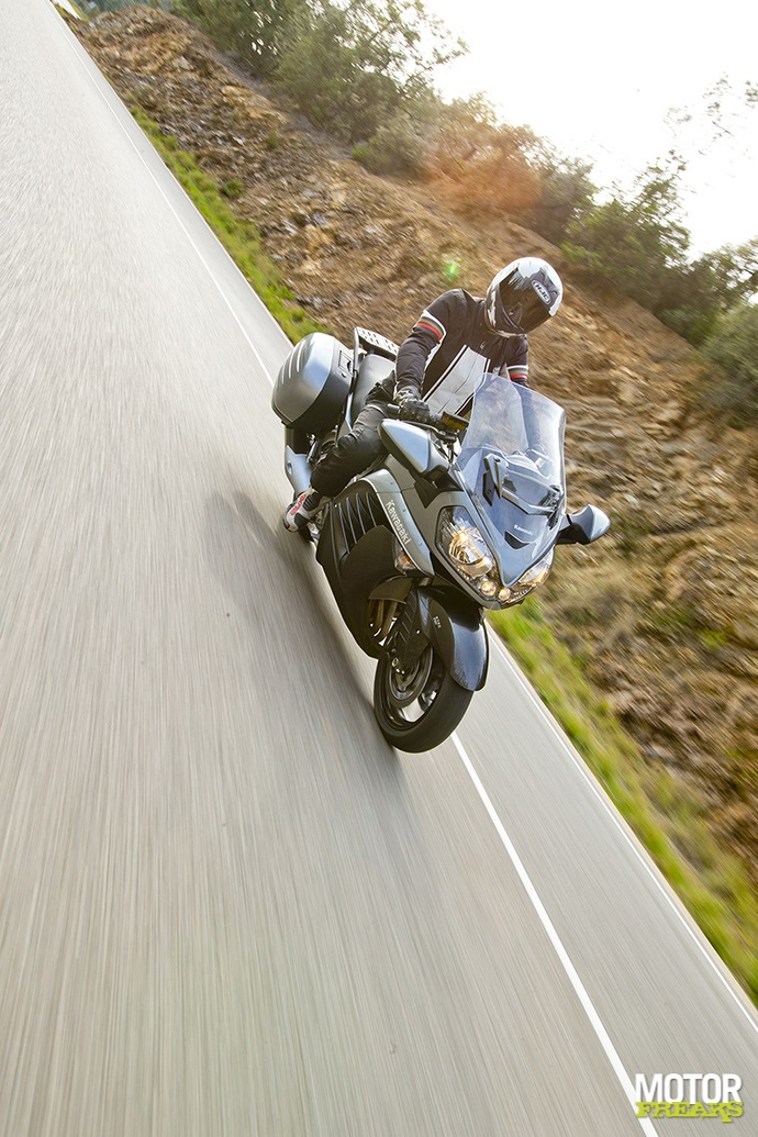 Kawasaki 2015 1400 GTR