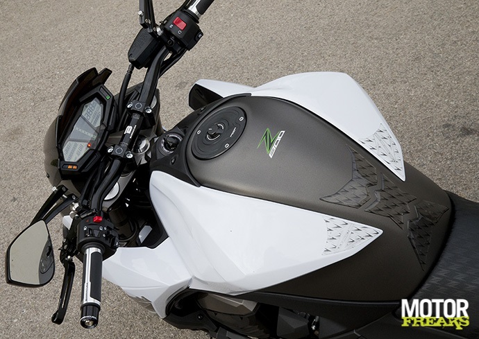 Kawasaki Z800 Barracuda