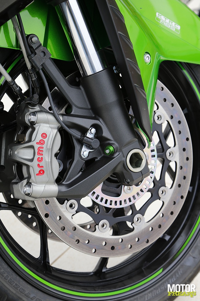 Kawasaki ZZR1400