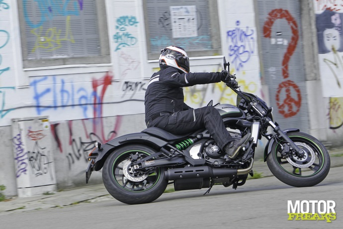 Kawasaki Vulcan S SE
