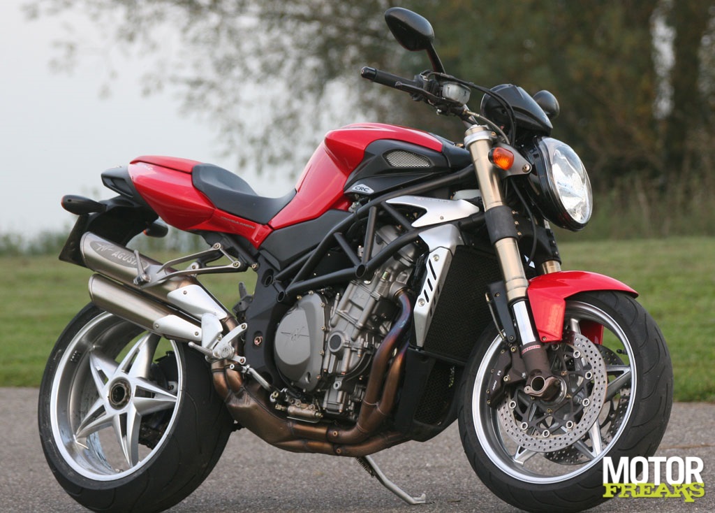 MV-AGUSTA BRUTALE 910S (2005-2010) Review | MCN