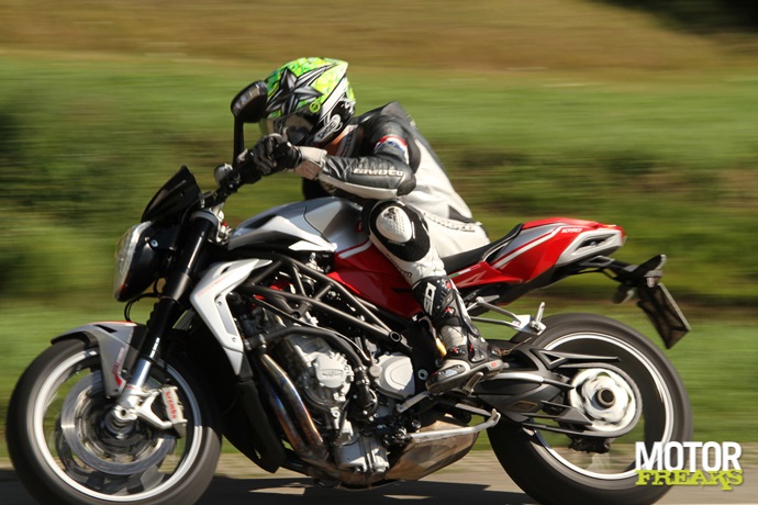 MV Agusta_Brutale_RR_5759