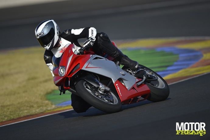 MV Agusta 2013 F4