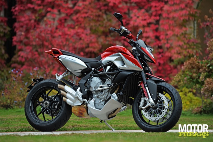 MV Agusta_Rivale 2013