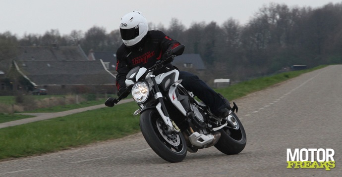 MV Agusta 2014 Brutale 800 Dragter