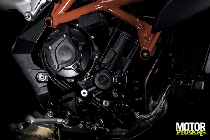 MV Agusta Brutale 800