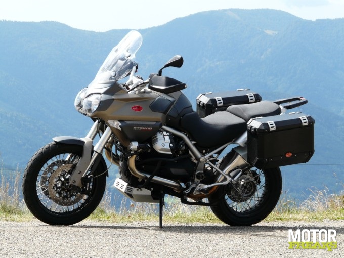 Moto Guzzi Stelvio NTX