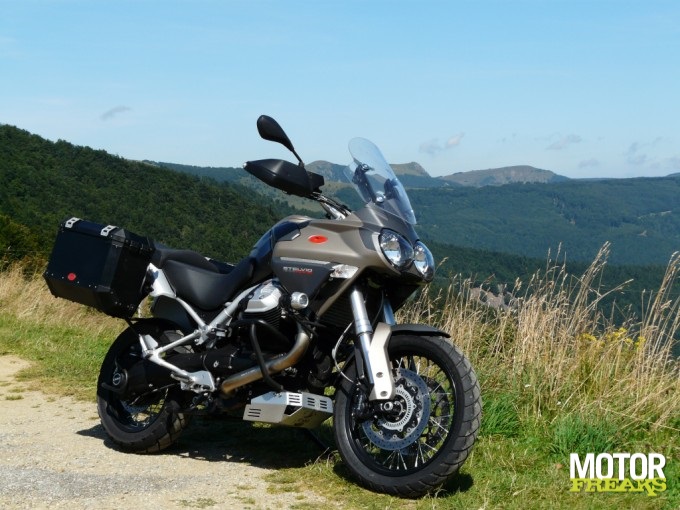 Moto Guzzi Stelvio NTX