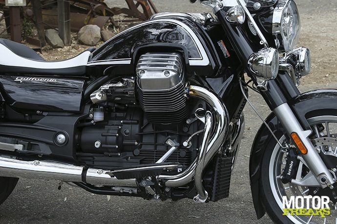 2014 moto online guzzi california