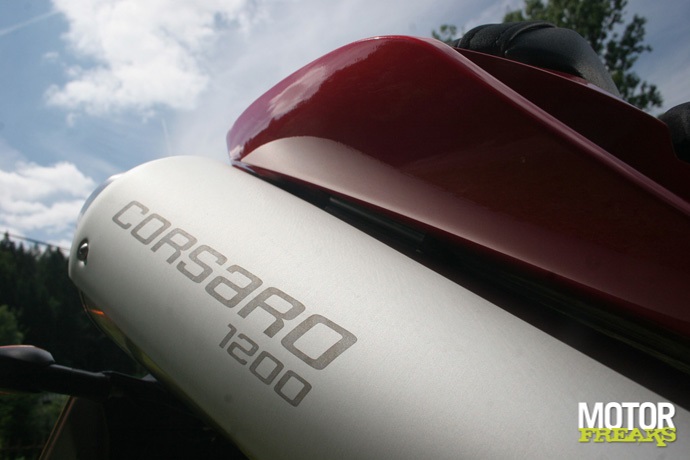 Moto_Morini_Carsaro1200_2_1.jpg
