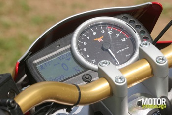Moto_Morini_Carsaro1200_2_6.jpg
