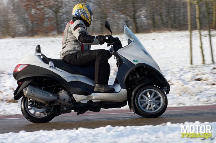 Piaggio MP3 Hybrid