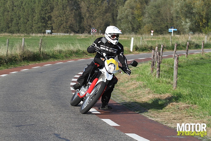 SWM RS650R