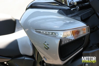 Suzuki_B-King_IMG_9760.jpg