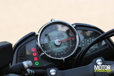 Suzuki_B-King_IMG_9766.jpg