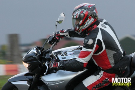 Suzuki_B-King_IMG_9881.jpg