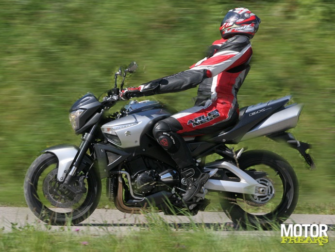 Suzuki_B-king_IMG_9949E.jpg