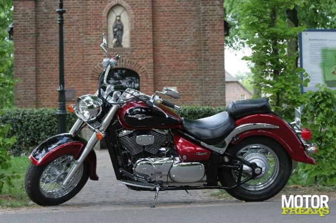 Intruderc800_2_large.jpg